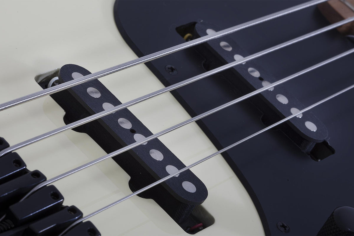 J-4 SIXX RELIC IVY