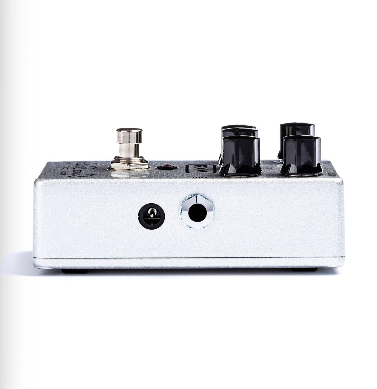 M75 MXR SUPER BADASS DISTORTION
